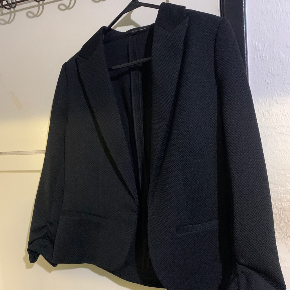 NWT Amanda and Chelsea Black Blazer